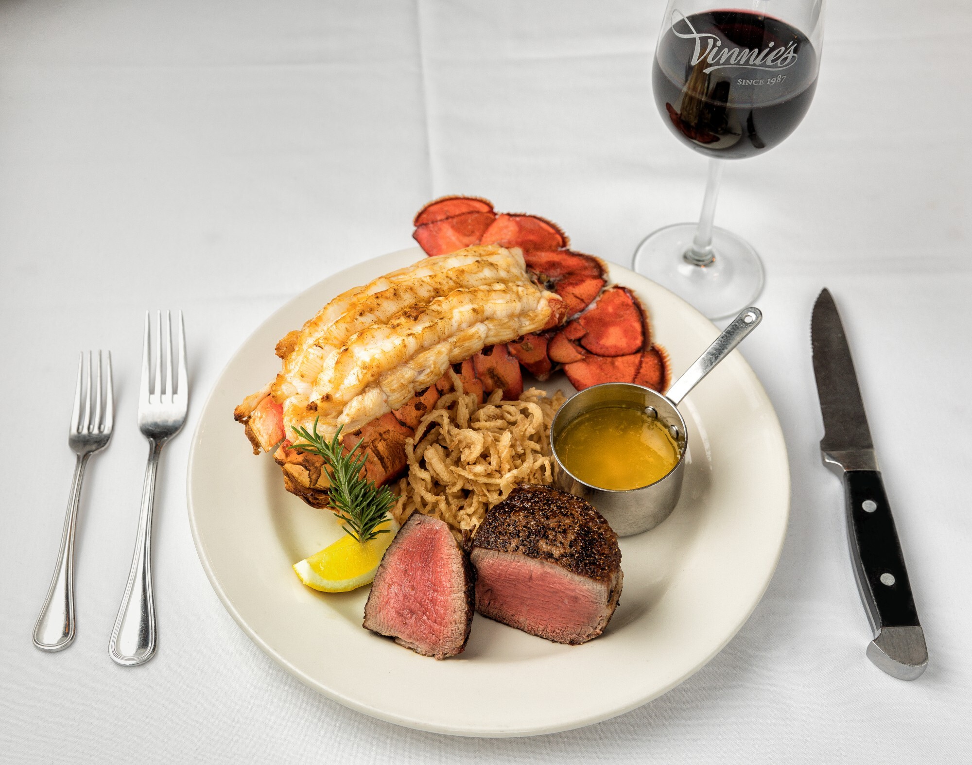 Vinnie’s Steak House & Tavern
